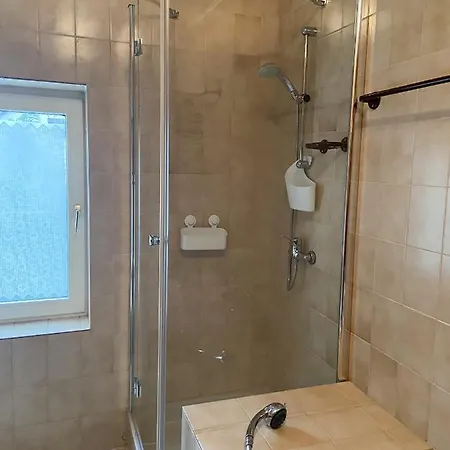 Piroska Apartman *